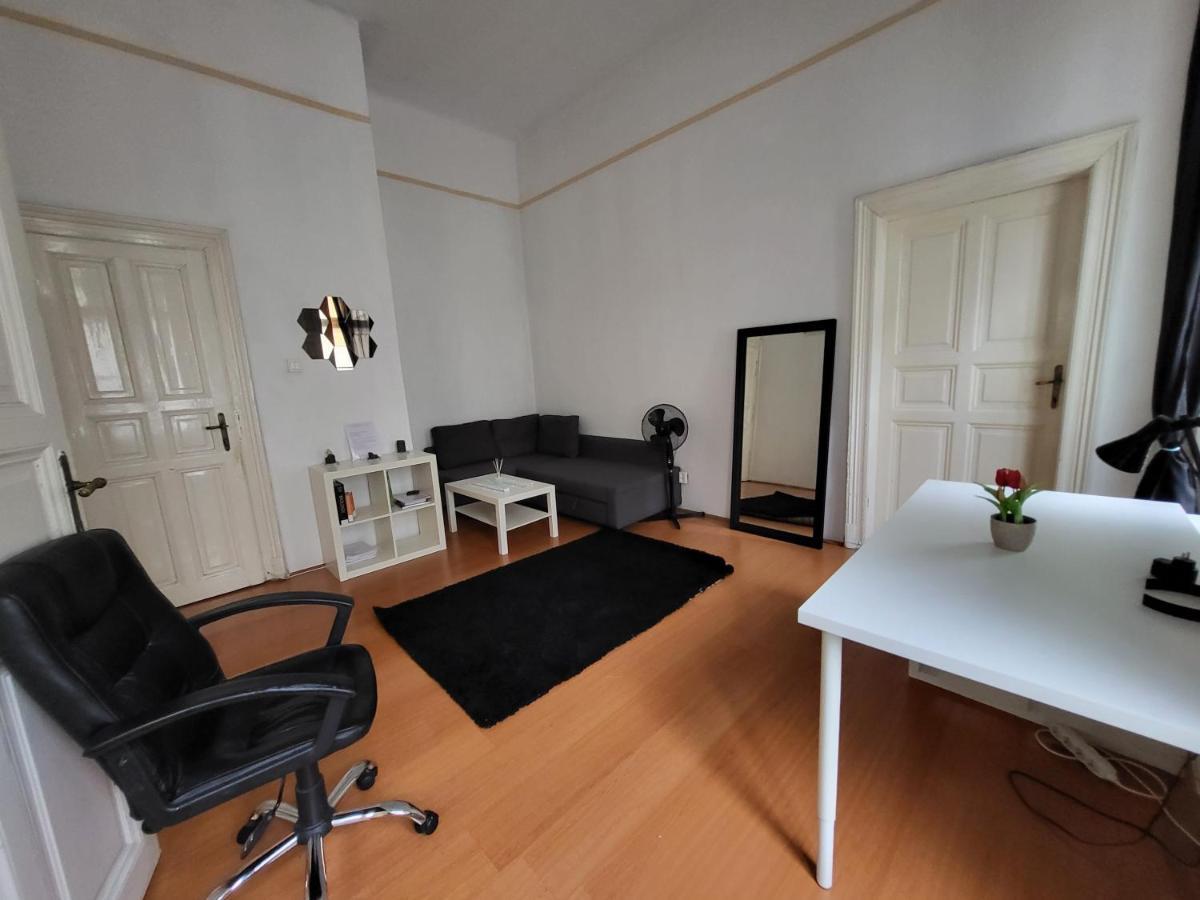 Ferienwohnung Casa Nora Liszt Ferenc Ter Budapest Exterior foto